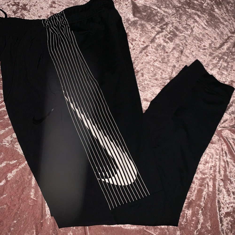 Adorable Nike Dri-fit pants